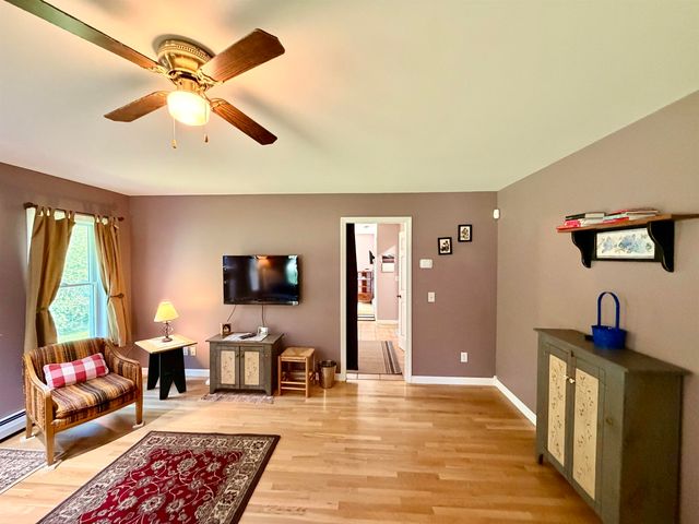 52 Ruth Way, Wilmington, VT 05363