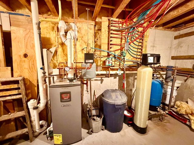 52 Ruth Way, Wilmington, VT 05363