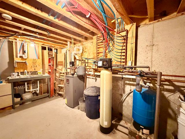 52 Ruth Way, Wilmington, VT 05363
