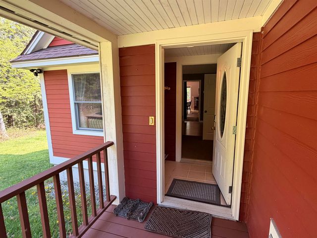 52 Ruth Way, Wilmington, VT 05363