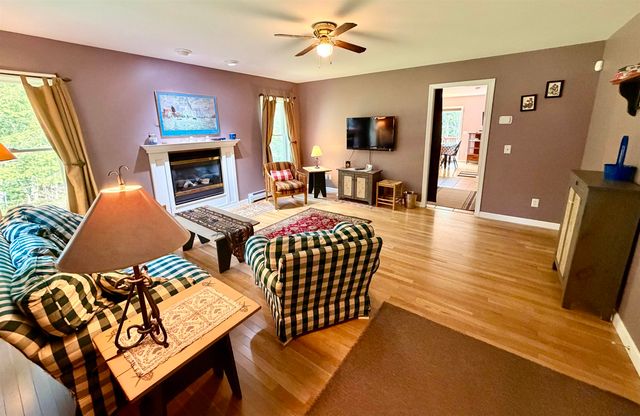 52 Ruth Way, Wilmington, VT 05363