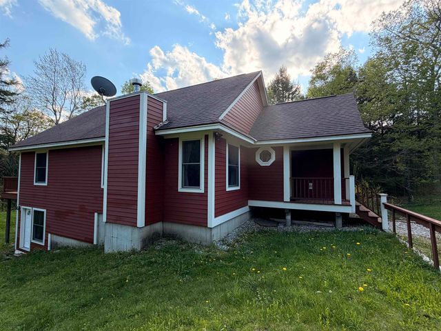 52 Ruth Way, Wilmington, VT 05363