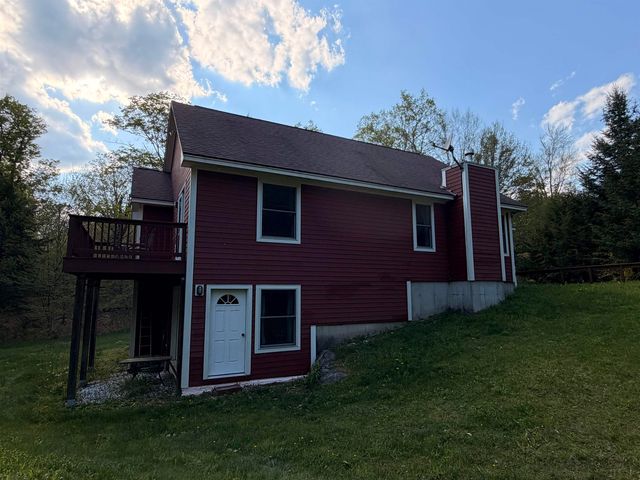 52 Ruth Way, Wilmington, VT 05363