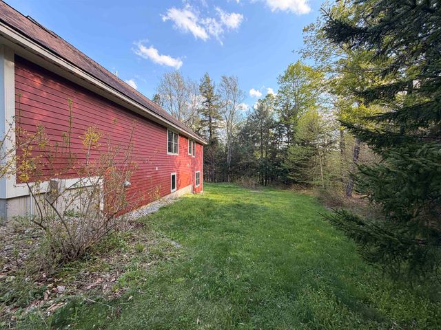 52 Ruth Way, Wilmington, VT 05363