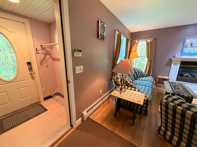 52 Ruth Way, Wilmington, VT 05363