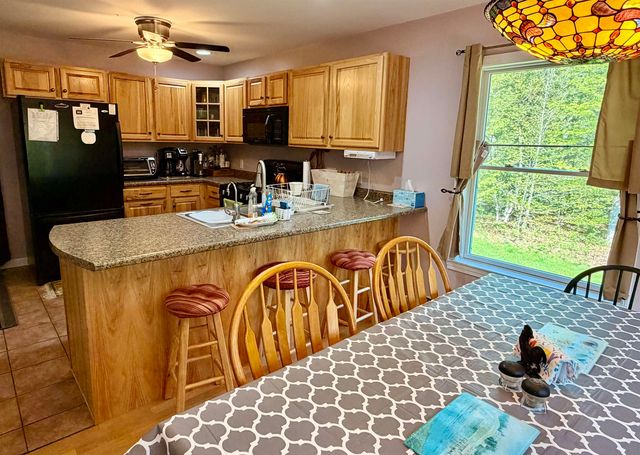 52 Ruth Way, Wilmington, VT 05363