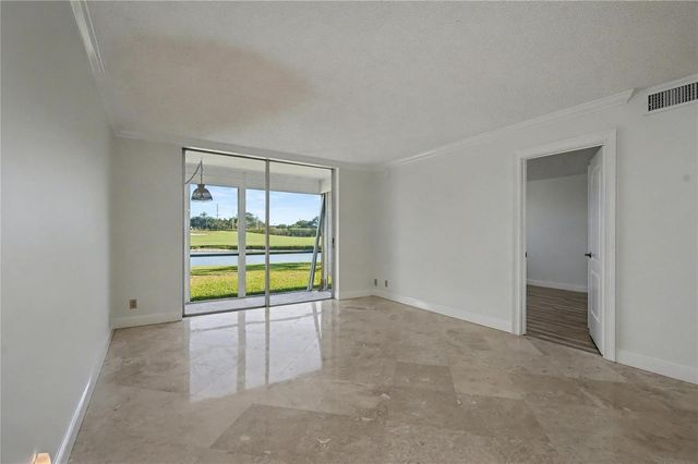 9320 S Hollybrook Lake Drive 103, Pembroke Pines, FL 33025