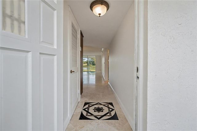 9320 S Hollybrook Lake Drive 103, Pembroke Pines, FL 33025
