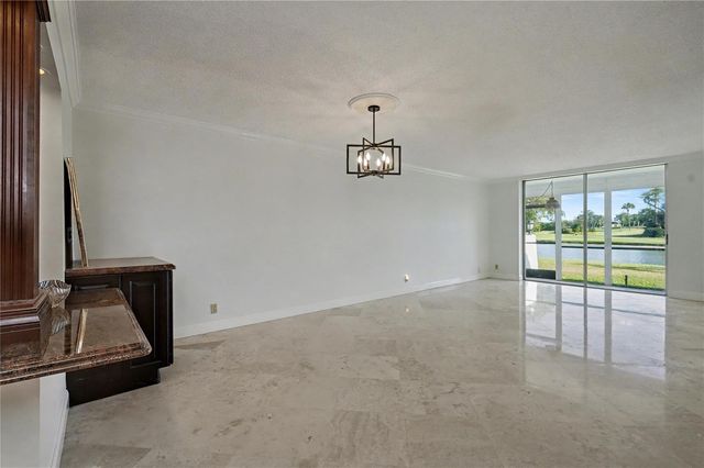 9320 S Hollybrook Lake Drive 103, Pembroke Pines, FL 33025