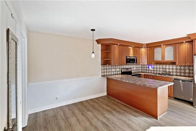 9951 NW 6th Court, Plantation, FL 33324