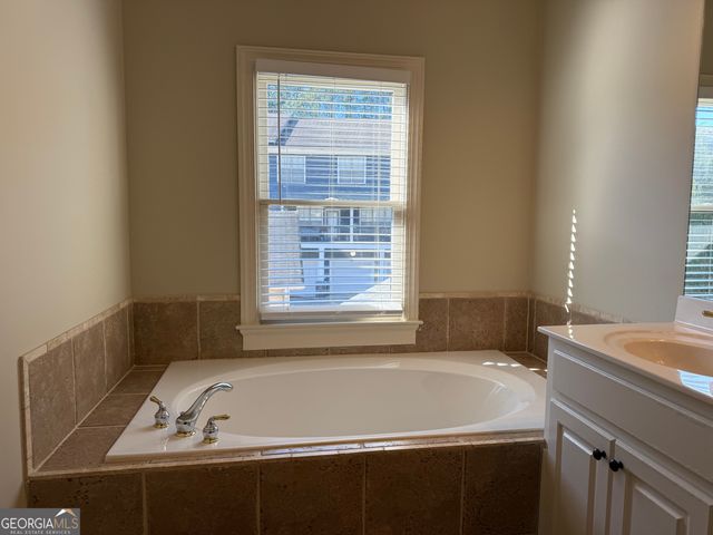 1641 Ridenour Parkway, Kennesaw, GA 30152