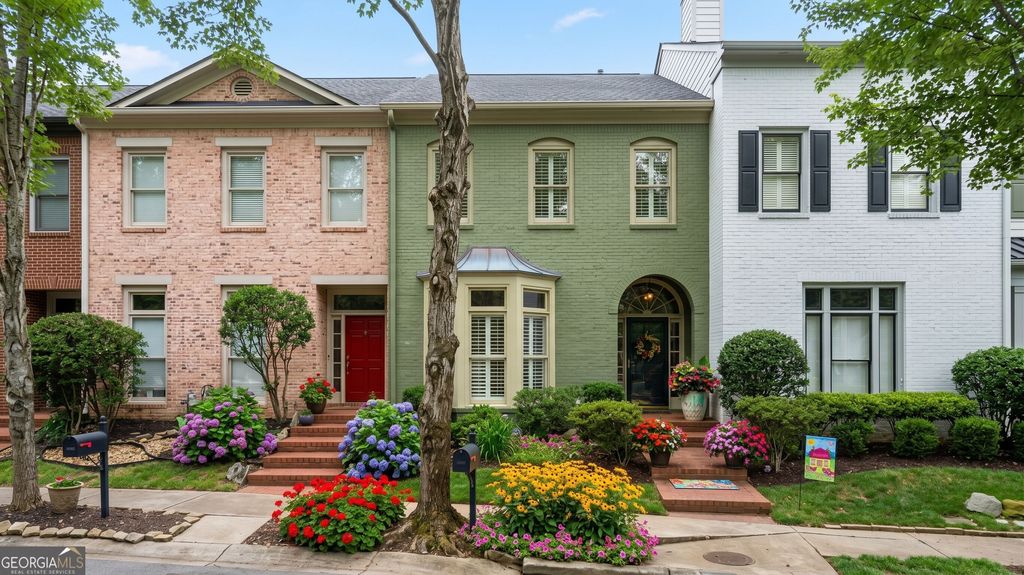 1641 Ridenour Parkway, Kennesaw, GA 30152