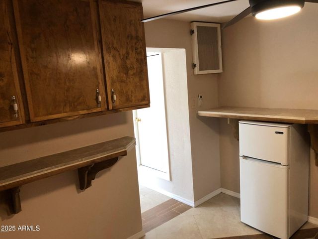 10017 N 7TH Place 2, Phoenix, AZ 85020