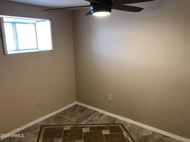 10017 N 7TH Place 2, Phoenix, AZ 85020