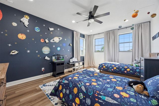 3245 UPLAND POINT, Oviedo, FL 32765