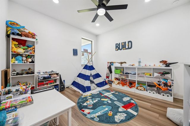 3245 UPLAND POINT, Oviedo, FL 32765