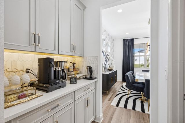 3245 UPLAND POINT, Oviedo, FL 32765