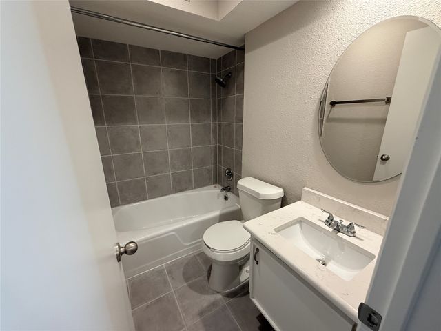 11312 Park Central Place D, Dallas, TX 75230