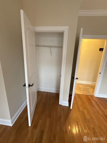 472 Cliff Road 3, Sewaren, NJ 07077