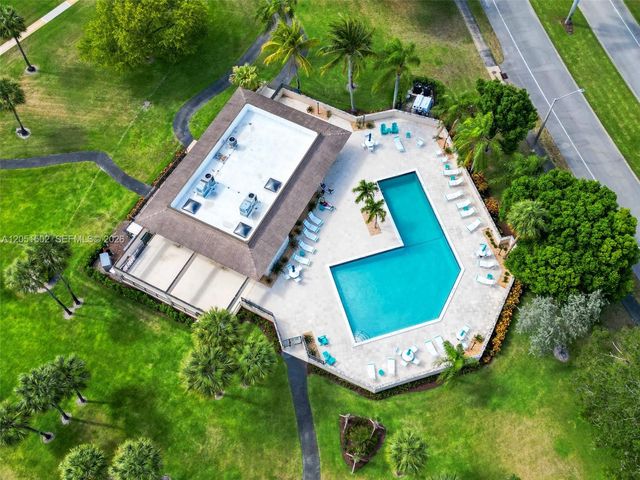 123 Deer Creek Blvd 203 203, Deerfield Beach, FL 33442