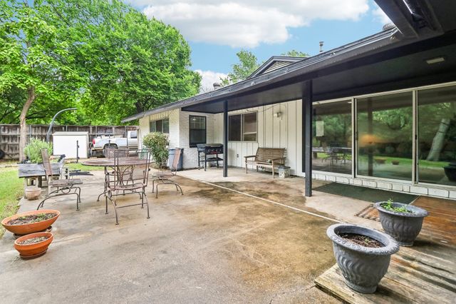 10255 Timber Trail Drive, Dallas, TX 75229