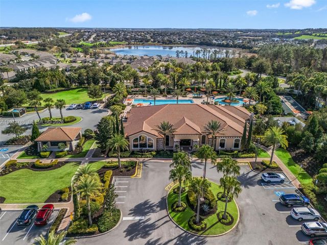 2670 Stargrass Circle, Clermont, FL 34715