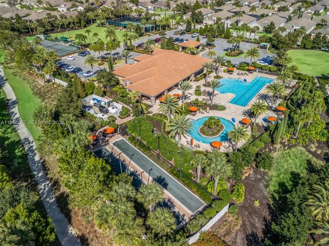 2670 Stargrass Circle, Clermont, FL 34715