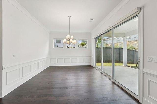 716 Elizabeth Trail, Woodstock, GA 30189