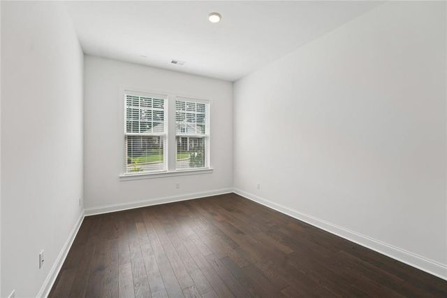 716 Elizabeth Trail, Woodstock, GA 30189