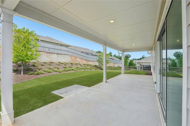 716 Elizabeth Trail, Woodstock, GA 30189