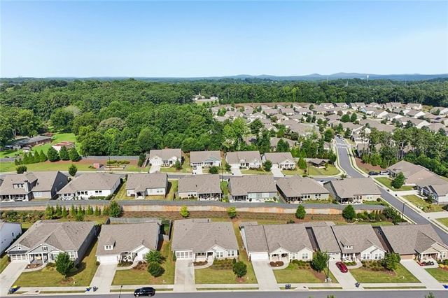 716 Elizabeth Trail, Woodstock, GA 30189