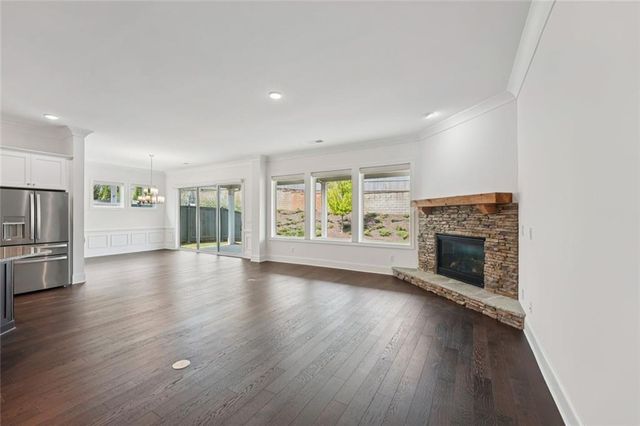 716 Elizabeth Trail, Woodstock, GA 30189