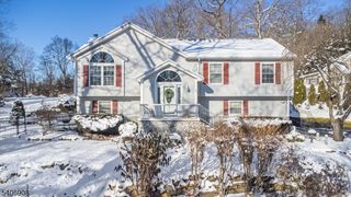 24 The Loop, Ringwood Boro, NJ 07456