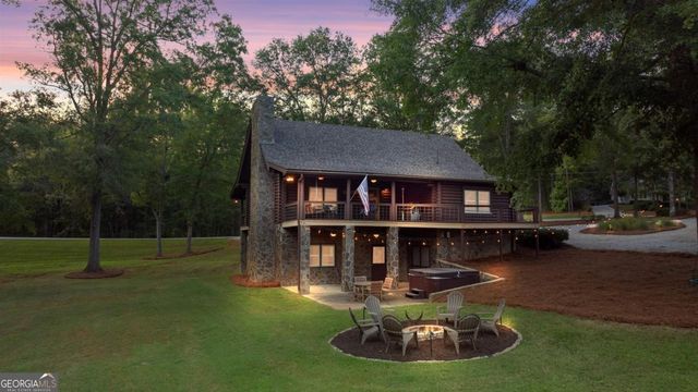224 Loch Way, Eatonton, GA 31024