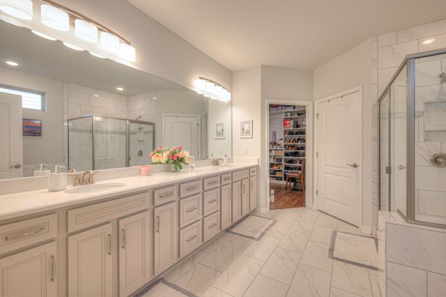 2124 Loudon Hl, Spring Hill, TN 37174