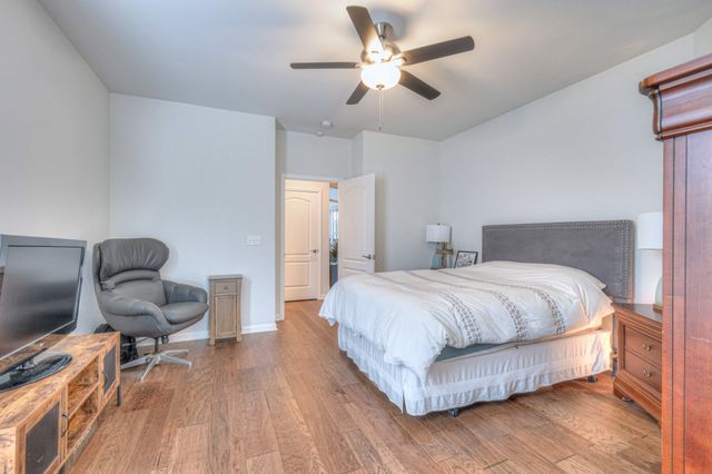 2124 Loudon Hl, Spring Hill, TN 37174