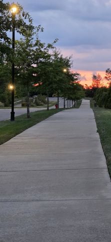 2124 Loudon Hl, Spring Hill, TN 37174