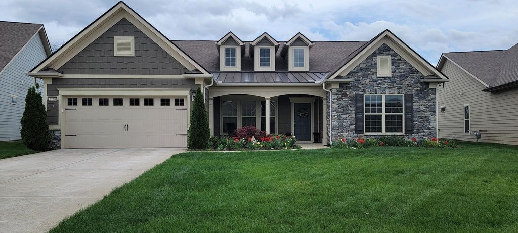 2124 Loudon Hl, Spring Hill, TN 37174