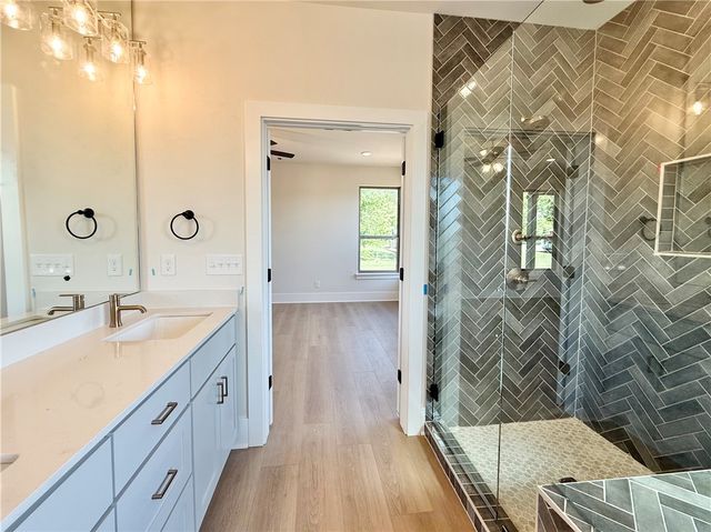 3103 14th Street, Rogers, AR 72758
