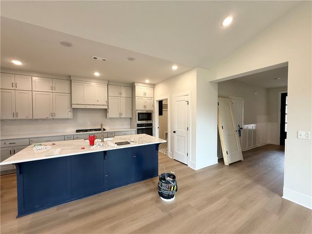 3103 14th Street, Rogers, AR 72758