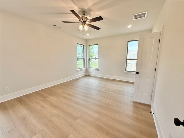 3103 14th Street, Rogers, AR 72758