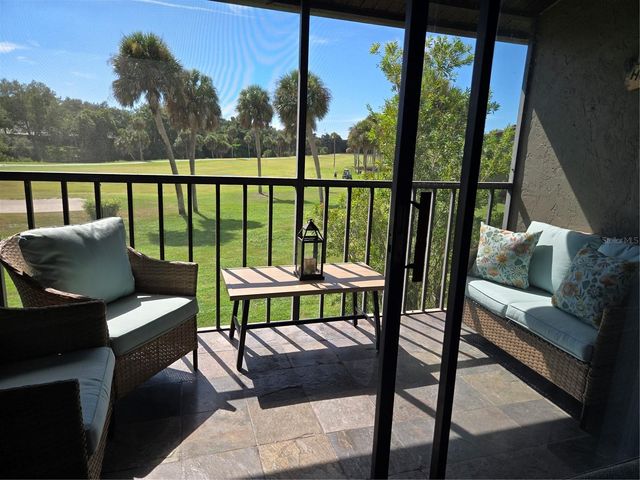 927 CAPRI ISLES BOULEVARD 10, Venice, FL 34292