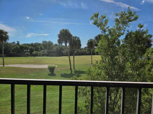927 CAPRI ISLES BOULEVARD 10, Venice, FL 34292