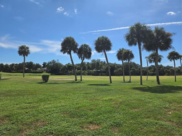 927 CAPRI ISLES BOULEVARD 10, Venice, FL 34292
