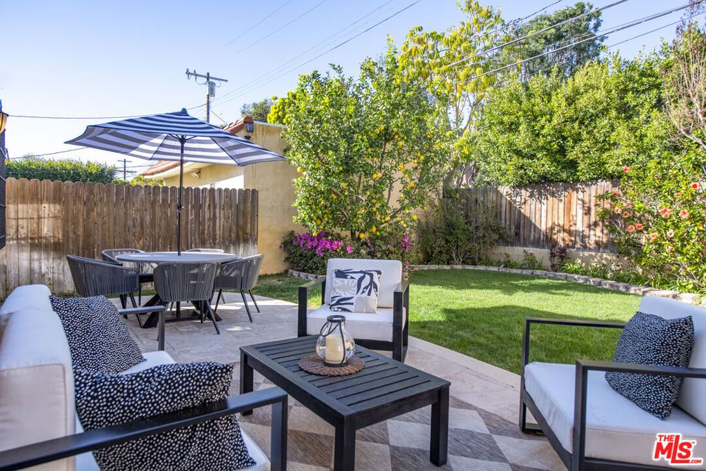 Image 41 of property listing at 6427 Lindenhurst Avenue, Los Angeles, CA 90048