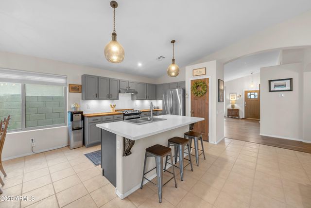 8505 E MONTE Avenue, Mesa, AZ 85209