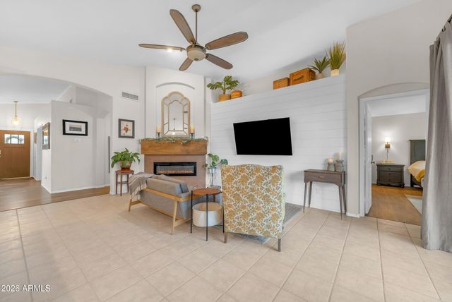 8505 E MONTE Avenue, Mesa, AZ 85209