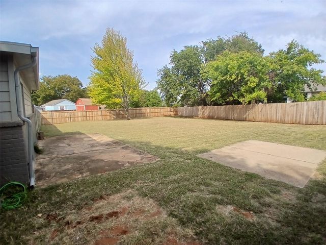 503 Windmere Circle, Corinth, TX 76210