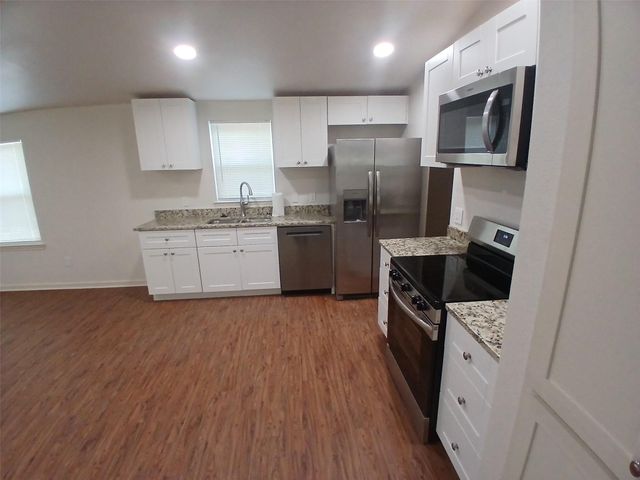 503 Windmere Circle, Corinth, TX 76210