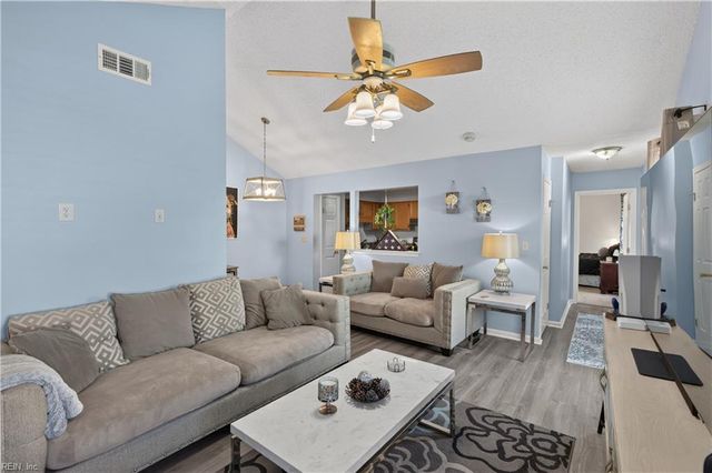 1709 Sword Dancer DR, Virginia Beach, VA 23454